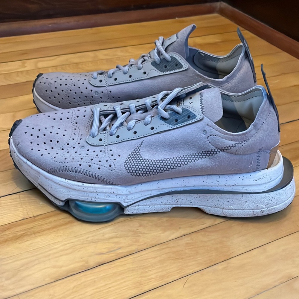 Nike air zoom type college